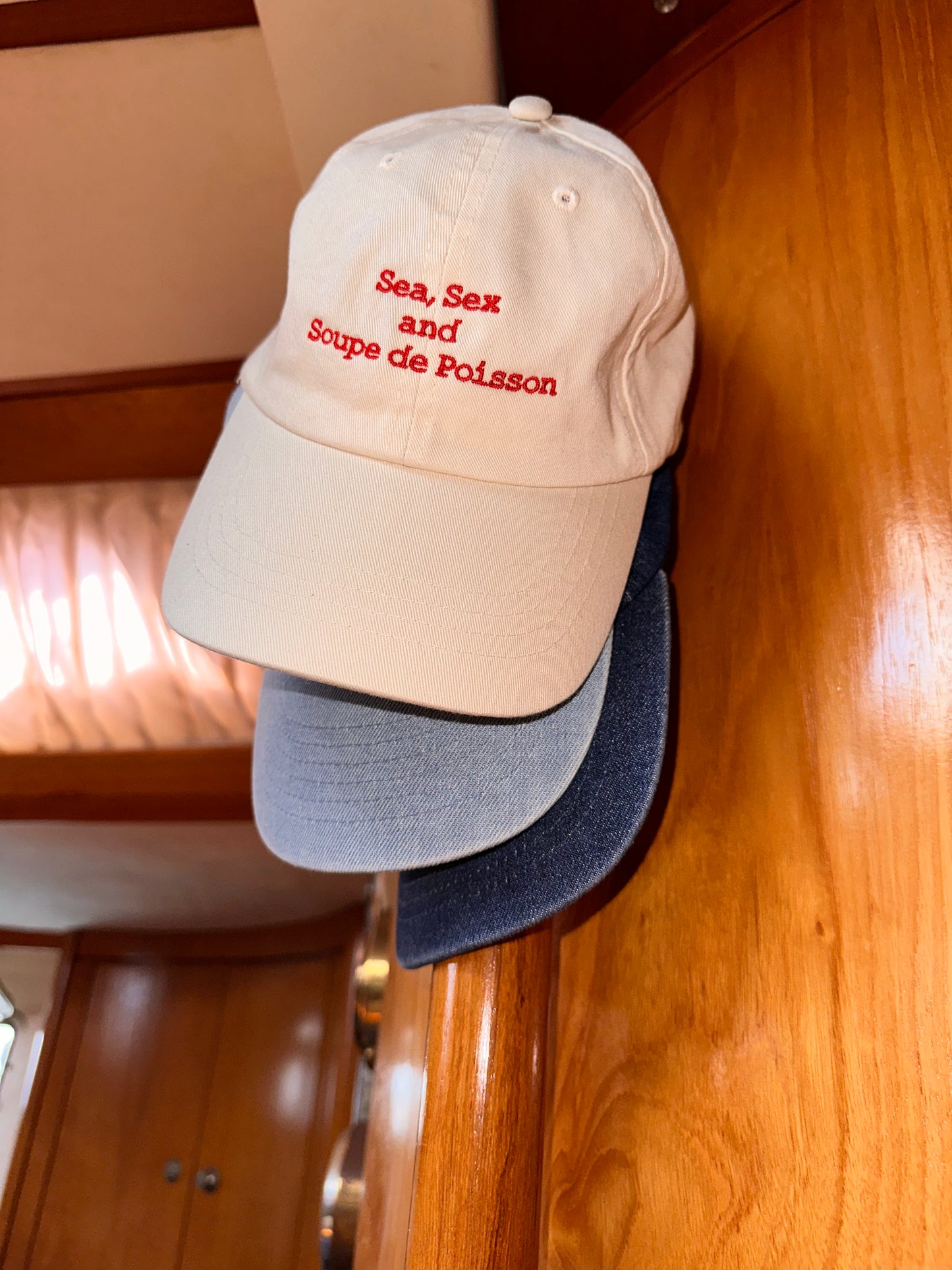 Casquette Sea, Sex & Soupe de Poisson les Marseillaises